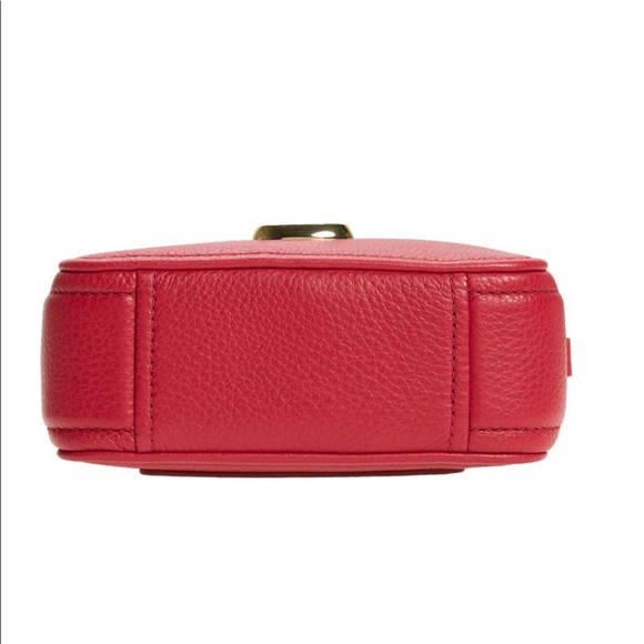 THE MARC JACOBS The Softshot 17 Leather Bag Red - Picture 5 of 10